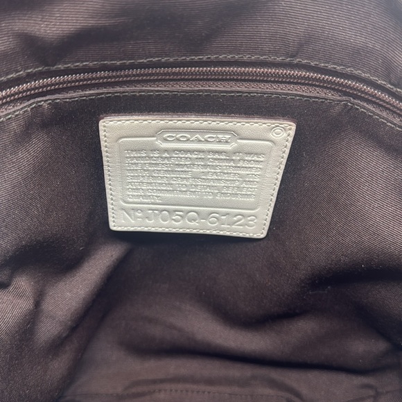 Sale! Limited Edition 6123 Coach Poppy Floral Signature Jacquard Shoulder Bag - Picture 11 of 14